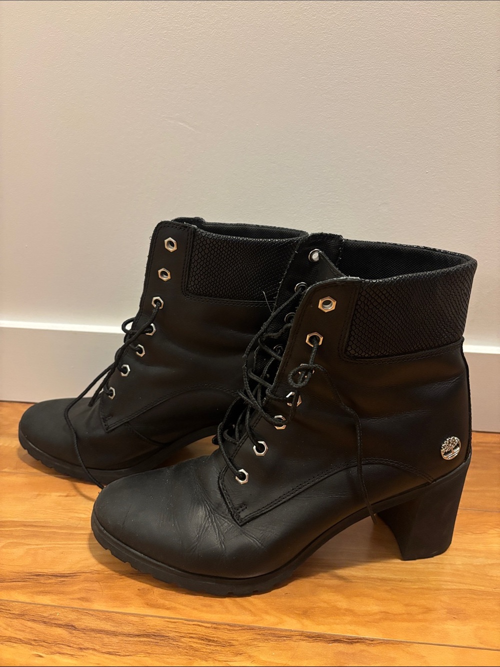 Black Women’s Timberland Heeled Boots